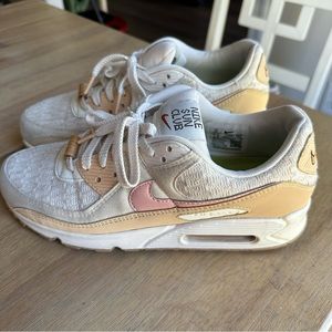 Women's Air Max 90 SE Sun Club